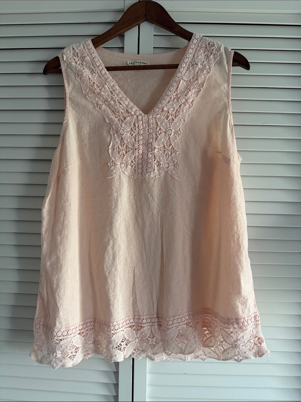 Artisan Ny Blush Pink Lace-Trim Linen V-Neck Sleeveless Top